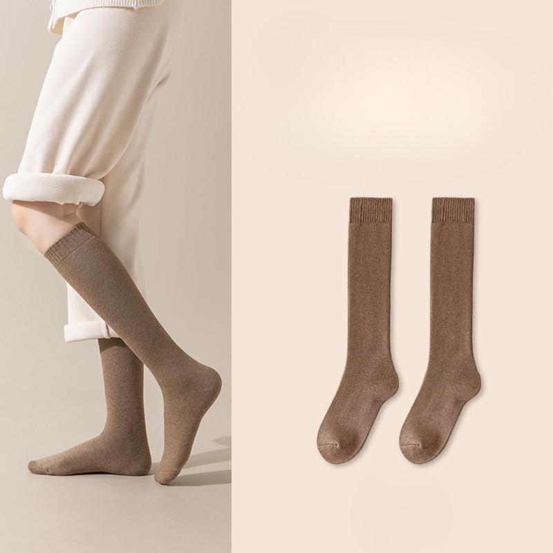 Women's High Socks, Thickened and Warm Thigh Knee Pads for Autumn and Winter. Half-length Socks That Reach The Knees In Winter