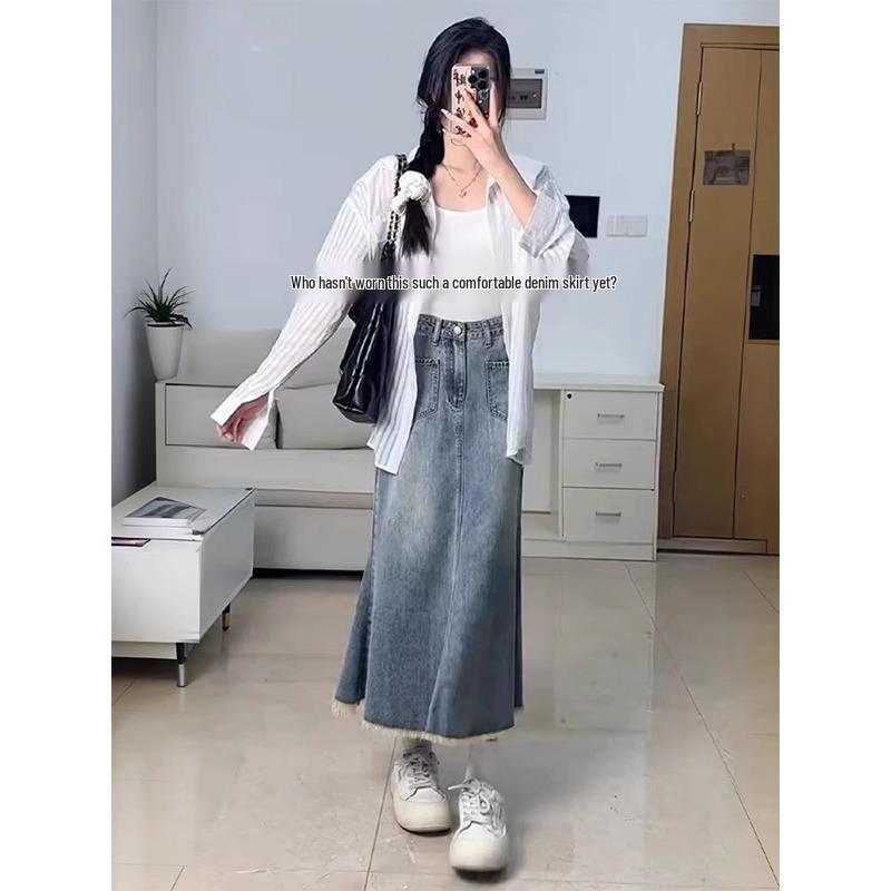 

Women s High-Waisted A-Line Midi Denim Fishtail Skirt - Spring/Summer 4XL