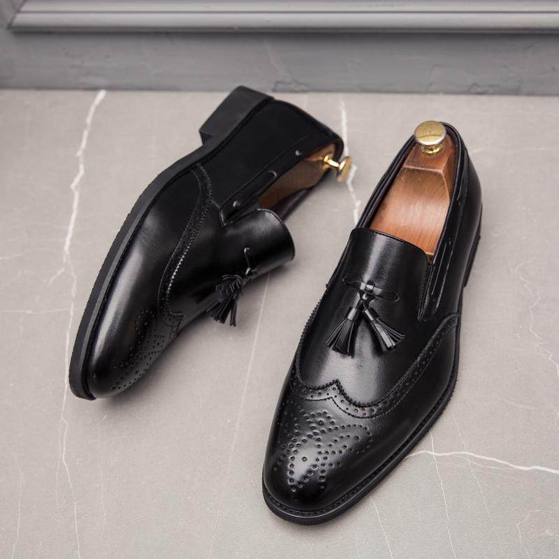 Luxury Men Loafers Tassels Soft Moccasins Spring Black Shoes Man High Quality Mens Shoes Casual Leather Driving Flats Size 38-48