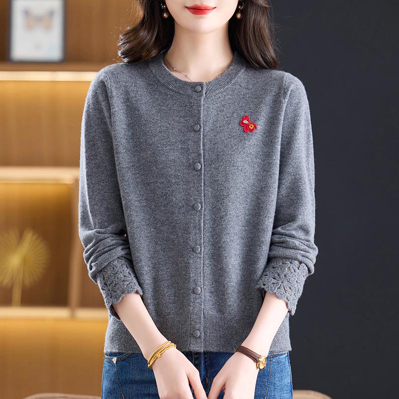 Women's Plus Size Wool Cardigan: Button-Down, Round Neck, Loose Short Style for Autumn/Winter