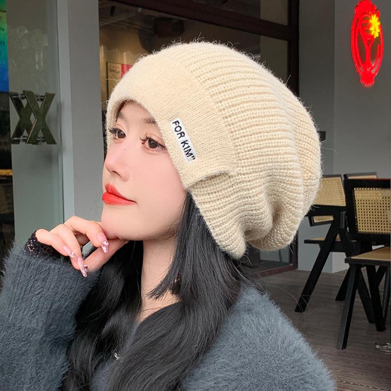 

Knitted Hat Women Winter Warmth Windproof High Top Beanie With Letter Design For Casual Fashion бежевый