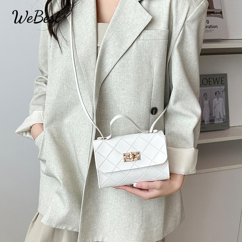 

Embossed Quilted Small Square Shoulder Crossbody Bag чорний