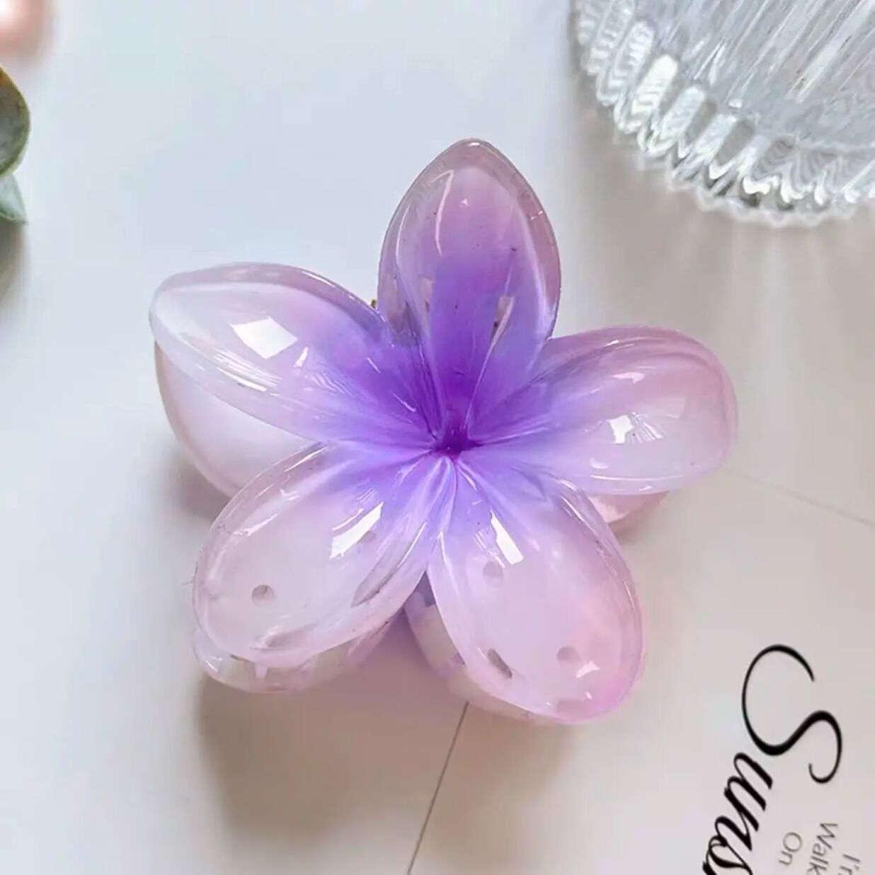 

Frangipani Flower Hair Clip for Women’s Half-Tie Hairstyles