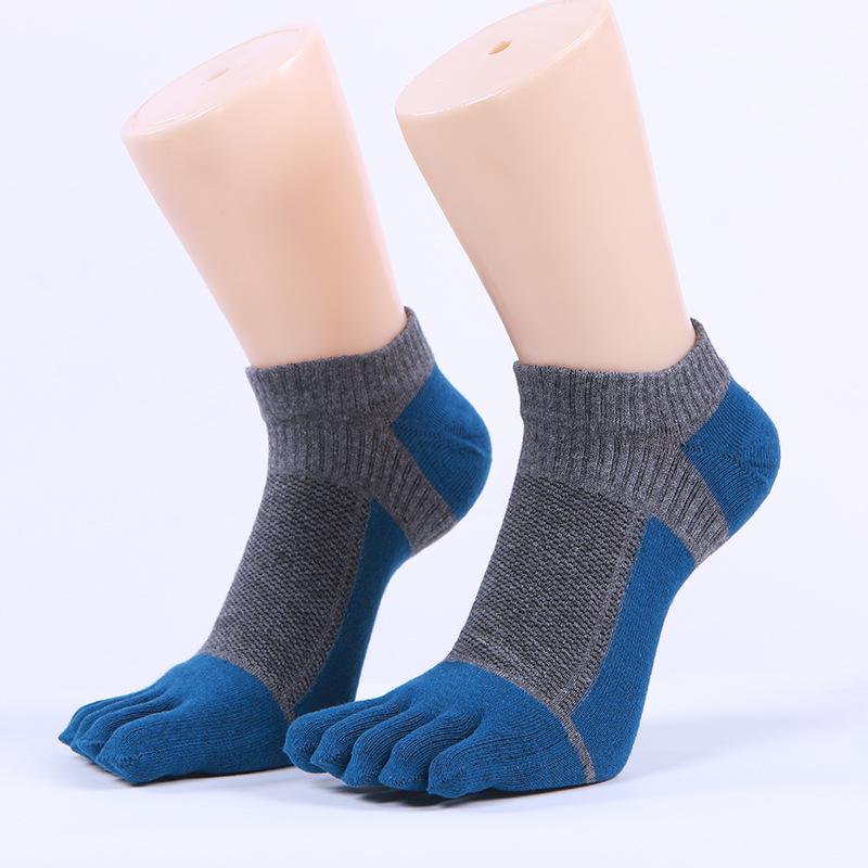 

Men s Purple Mid-Calf Five-Finger Cotton Sports Socks with Toe Separator серый