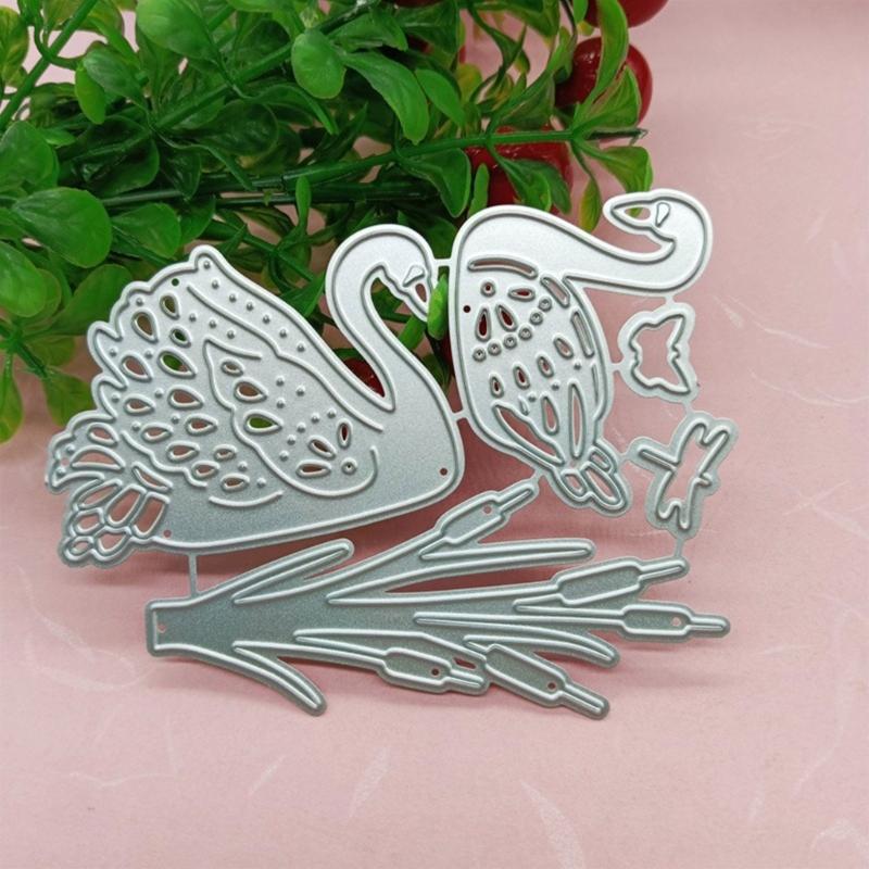 Zwierzęce Metalowe Wykrojniki Ptaszki Miłości Wykrojniki Szablony do DIY Scrapbooking Kartka Zdjęcie Tłoczenie Papieru Dekoracje Albumu
