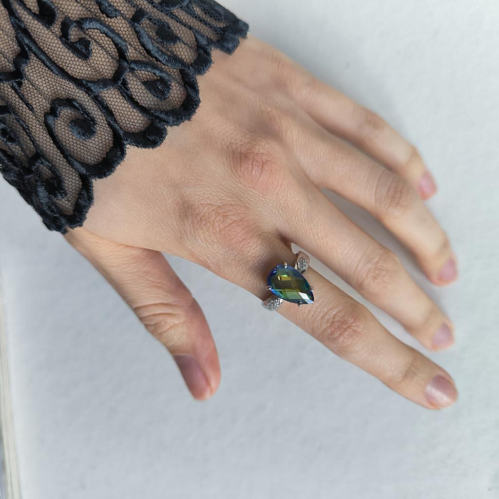 Серебряное кольцо с мистик топазом 3.492ct, вес изделия 3,47 гр (2203773)