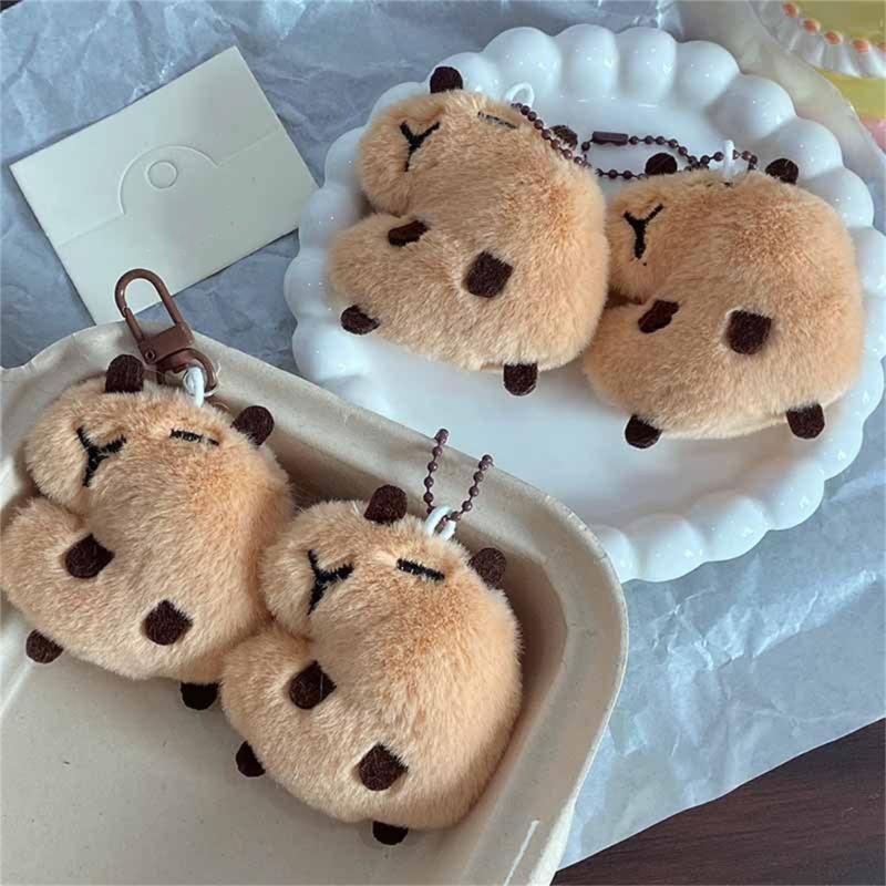 Cartoon Capybara Plush Keychain With Squeaky Sound Bag Pendant Soft Practical Decoration Accesories For Bags And Keys