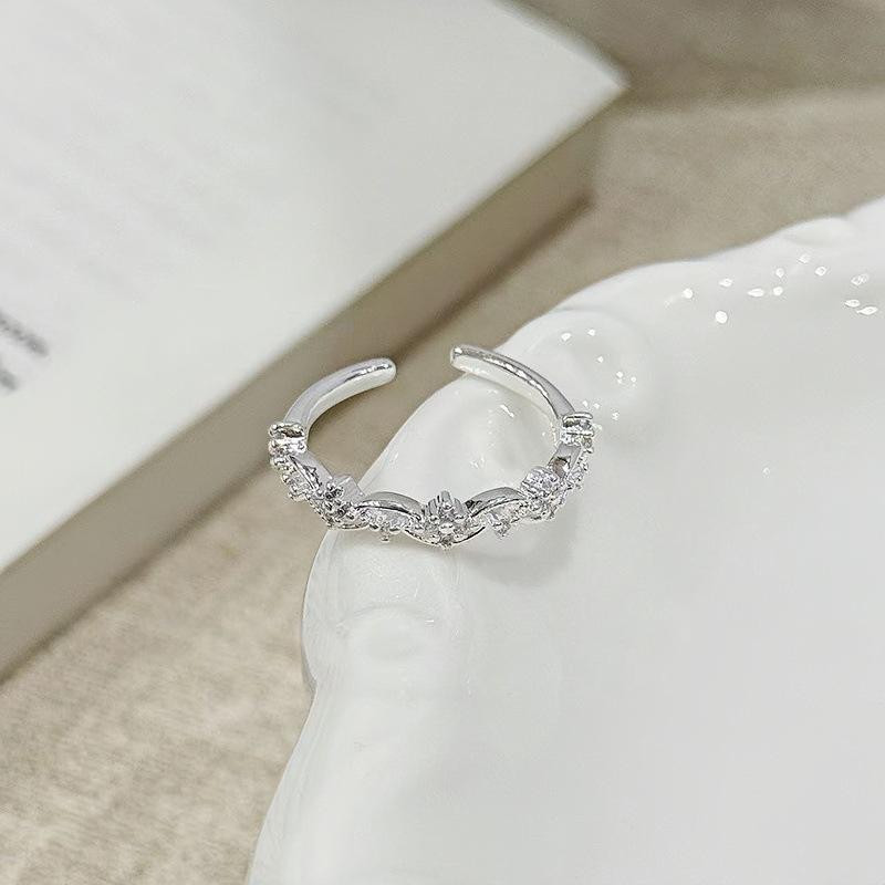 Lace Lace Zircon Dripping Oil Opening Ring Exquisite Princess On The Run Niche Design High-End Girlfriend Ring Girl