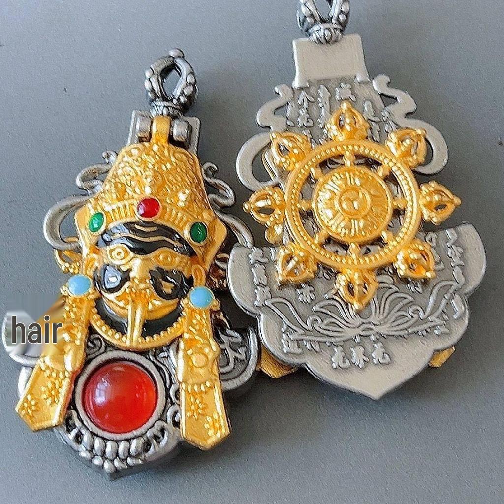 Retro Tibetan Silver Pendant with Green Chalcedony and Red Agate Sweater Chain