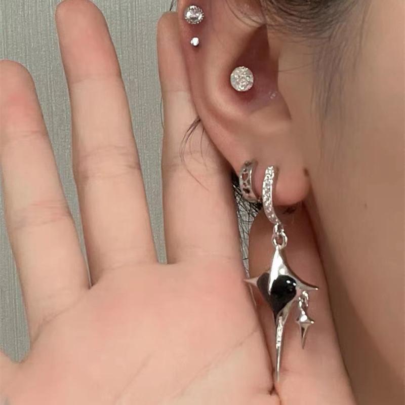 New Design Metal Cross Star Earrings Sweet Cool Black Zircon Heart Earrings for Women Young Girl Trend Personality Jewelry