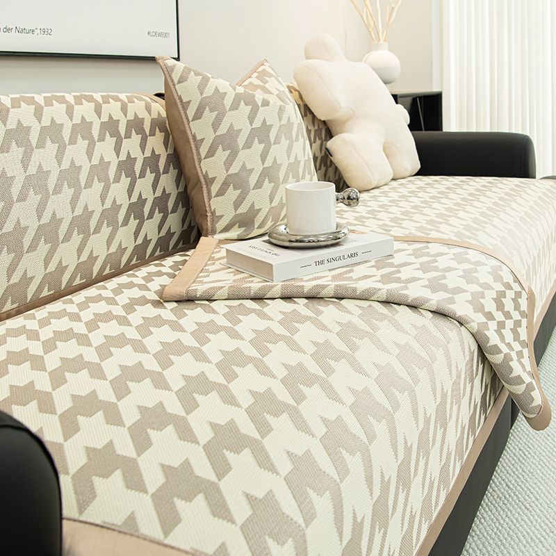 Ice Silk Sofa Cushion, Summer Mat, Seat Cushion Non-Slip  New Summer Thousand Bird Grid Sofa Cover Can Be Machine Washed