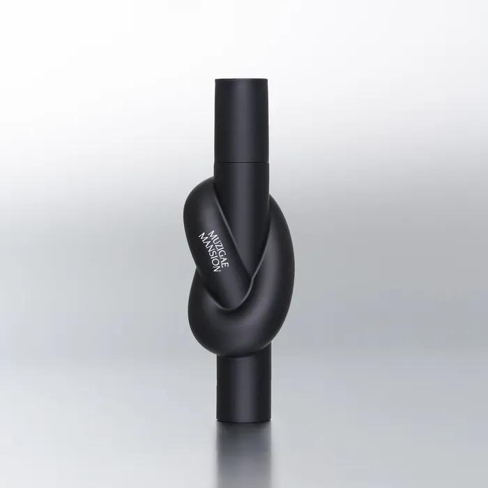 

Выберите 1 из 6 оттенков тонального крема с завязками 04 FADED FIG