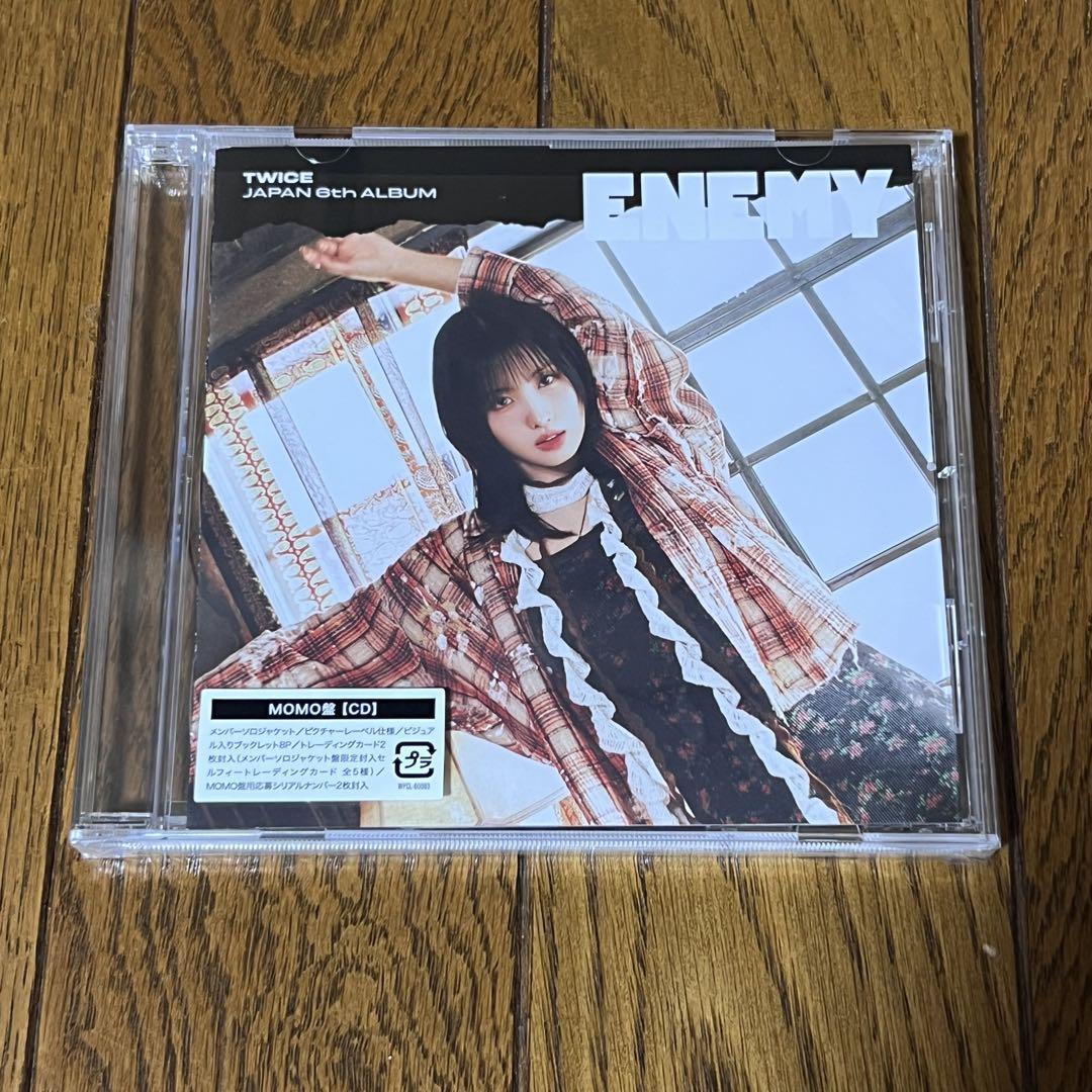 

[USED] TWICE ENEMY Momo Edition with Trading Card