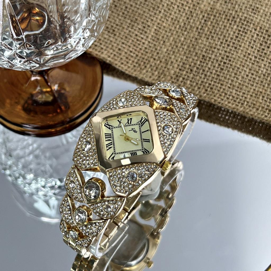 Brand Watch Light Luxury Niche Quartz Women's Watches Retro Full of Diamonds high-end Feeling Ladies Fashion Clock Wristwatches