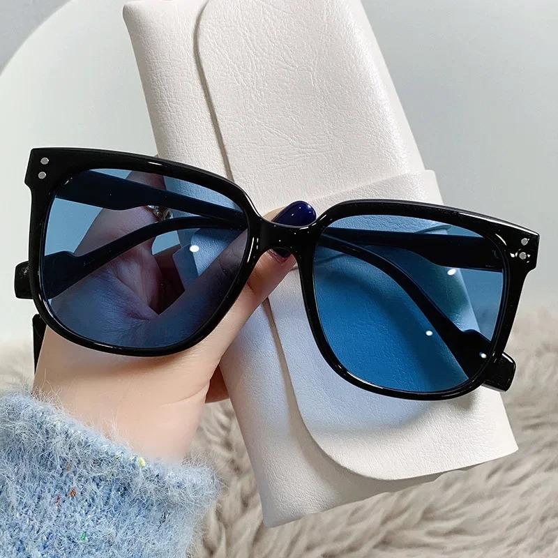 

Retro Square Sunglasses Female Design Luxury Sun Eyeglasses for Male Classical UV400 Outdoor Ladies Glasses Sunglasses Male