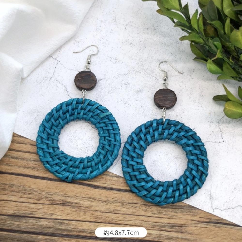 Vintage Mori Grass and Rattan Woven Handmade Earrings Bohemian Vacation Style Stud Earrings Female Ethnic Style Summer Ear Jewelry