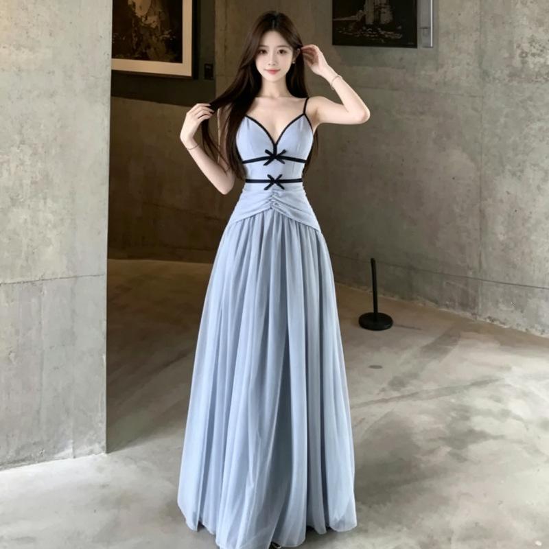 French Blue Mesh V-neck Suspender Dress Women's Summer Birthday Dress Skirt Temperament Waist and Thin Dress