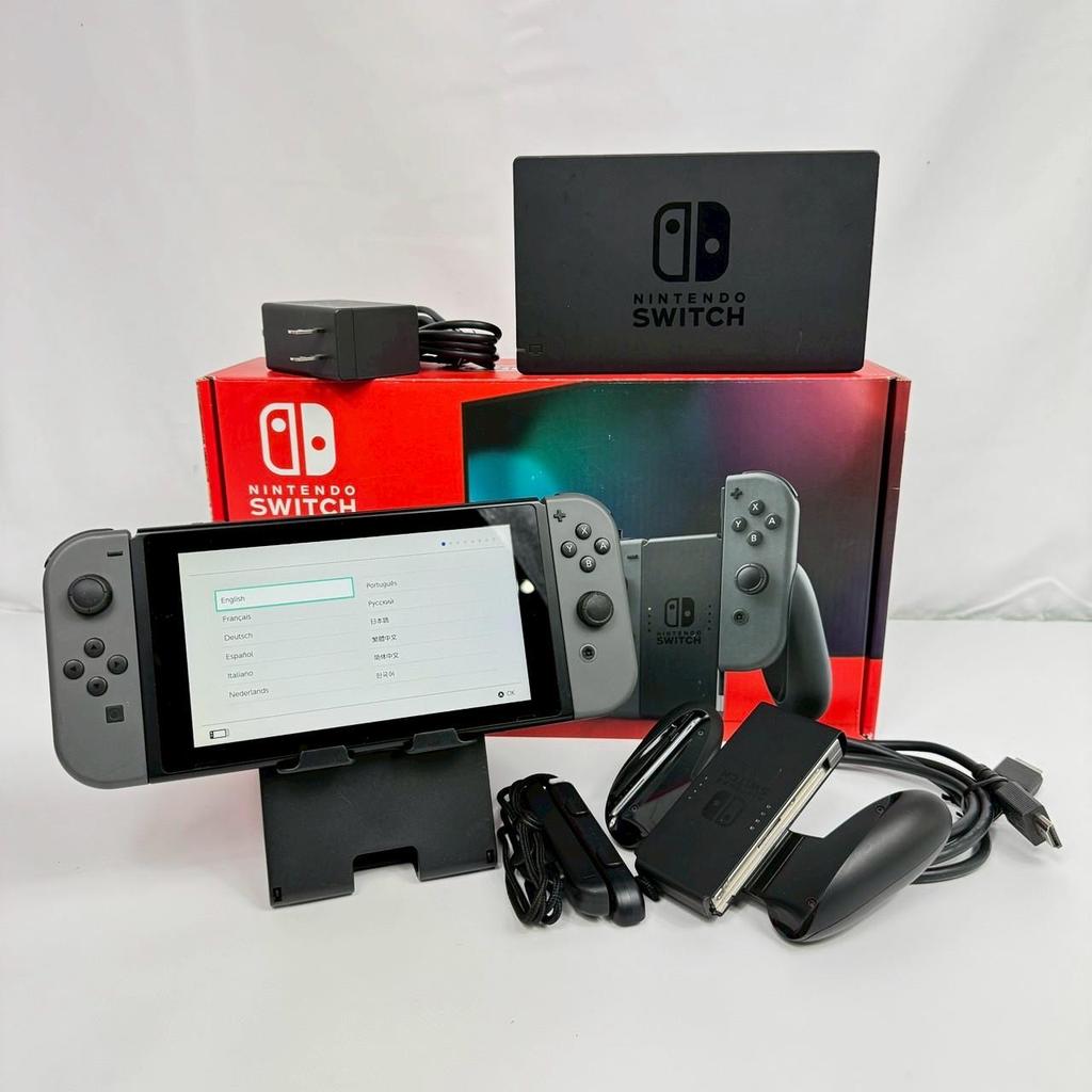 NINTENDO SWITCH Konzola V2 HAC-001(-01) Použité Joy-Cony 32GB