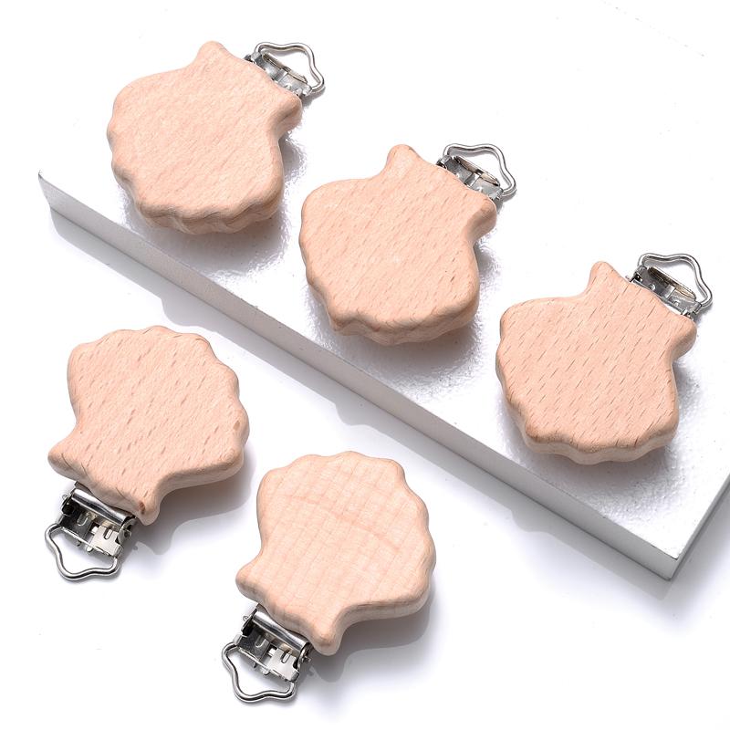 1Pcs Cute Animal Style Wood Natural Pacifier Chain Anti-Drop Beech Wood Dummy Clip DIY Essential Nipple Chain Accessories