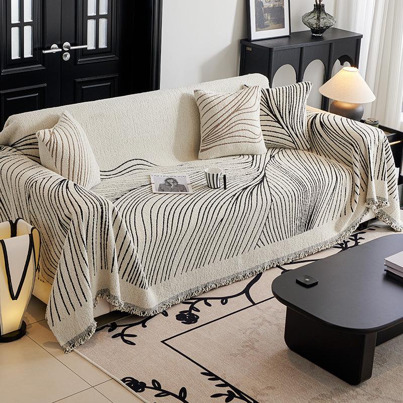 Lekki Luksus Wysokiej Jakości Tkanina Pokrowiec na Sofę Pełne Pokrycie Cztery Pory Roku Uniwersalny Prosty Francuski Ręcznik na Sofę Narzuta All Inclusive