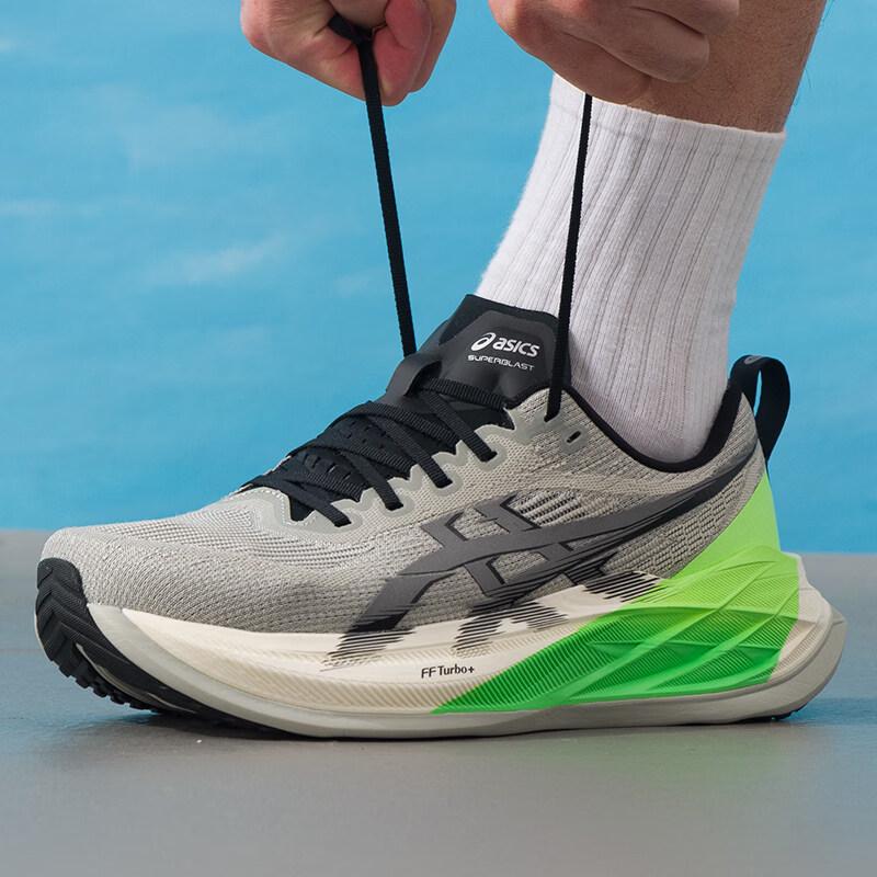 ASICS 1013A190-020 Unisex Road Running Shoes