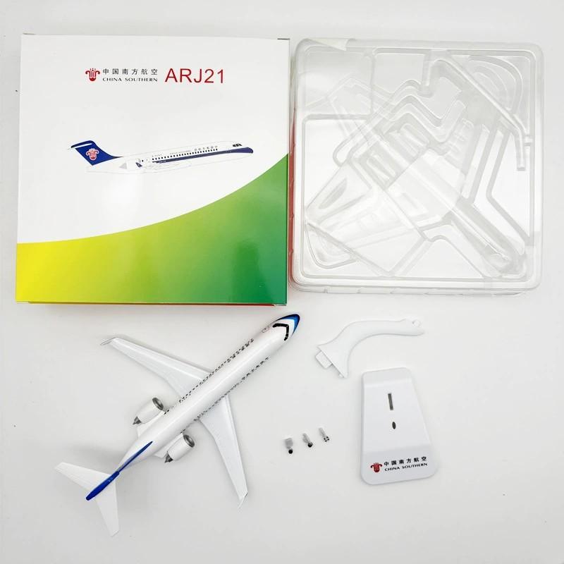 Diecast Alloy Airplane 24CM C909 Airways ARJ-21 China Southern Aircraft Model With Plane Base & Wheels Home Decoration Gift