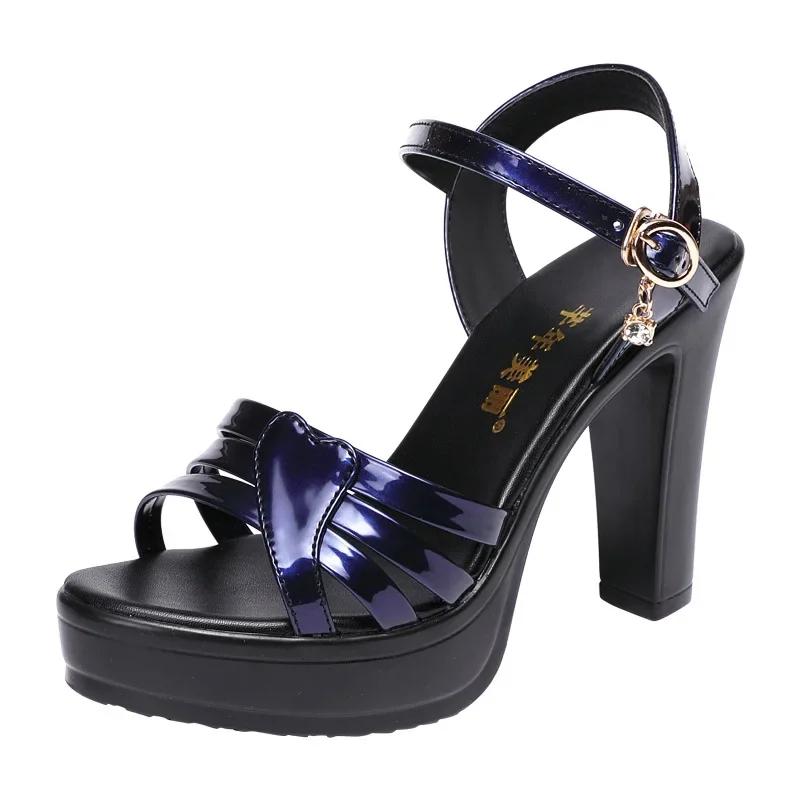 Small Size 32-43 Elegant Block High Heels Sandals Patent Leather 2025 Summer Women's Thick Platform Shoes for Dress Wedding