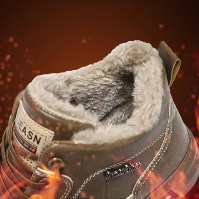 Winter Men's Shoes with Plush High Top Boots Trendy Versatile Shoes  Anti Slip Thick Warm Cotton Men's Shoes