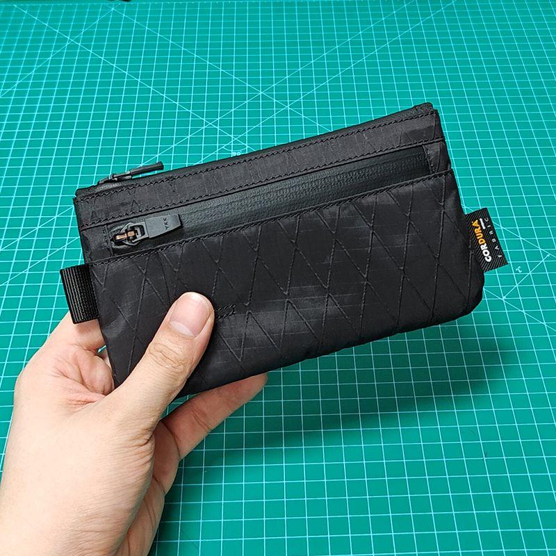 

Ультратонкая нейлоновая сумка-подвеска для улицы из материала XPAC для паспорта Black