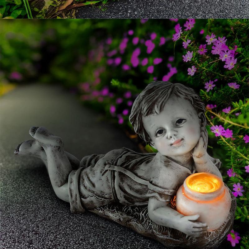 Nordic Retro Cute Boy and Girl Resin Ornaments That Can Emit Light, Home Courtyard Lawn Landscape Decoration Garden Ornaments