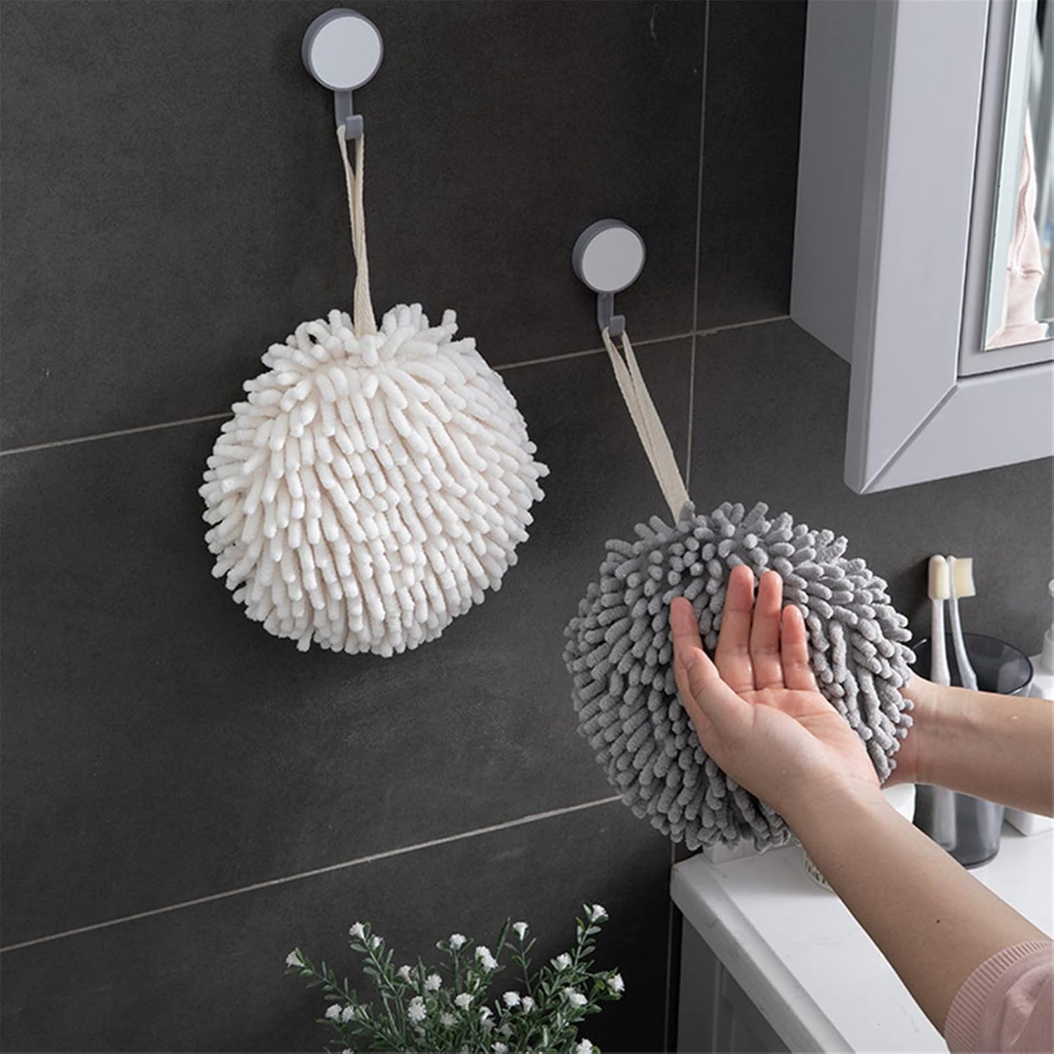ASkinds 4 Pack Chenille Hand Towels, Hanging Hand Ball Drying Towels Absorbent Thick KitchenBathroom Microfiber Towel(Grey+White)