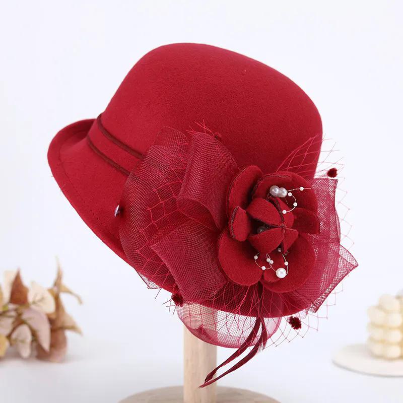 

WTEMPO Cold-proof Windproof Warm Solid Color Pearl Mesh Flower Bucket Hats Women s Autumn Winter Casual Verstaile Retro Elegant Formal Hats 1pc красный