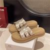 Stepping on shit feeling thick-soled cool slippers women's summer wear 2025 new Internet celebrity casual non-slip beach one-word sandals