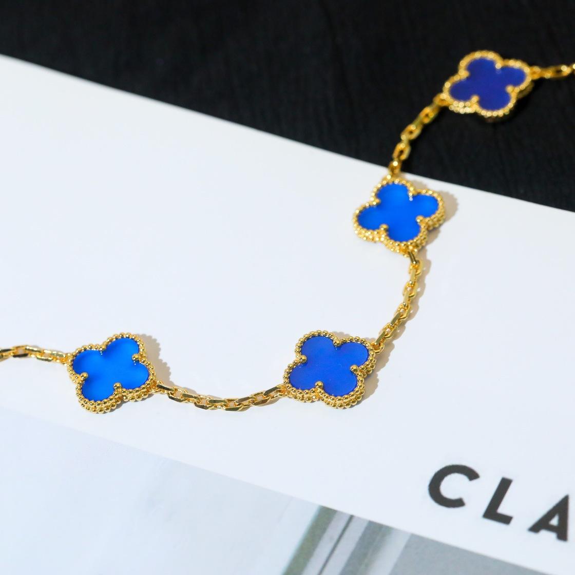 

Four-leaf Clover Five-flower Blue Agate Bracelet Seiko Version Non-fading Light Luxury Natural Agate Temperament Versatile V gold