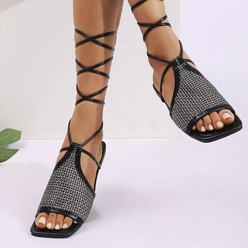 Fashion Women's Roman Cross Tie Open Toe Sandals Summer Beach Flat Gladiator Sandals Women Elegant Dress Lace Up Low Heel Sandal Female