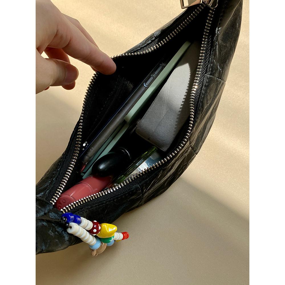 IELGY Ladies Underarm Bag All-Match Lazy Style Black Portable Croissant Bag