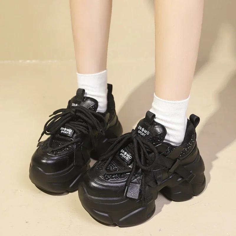 Mode Herbst Atmungsaktiv Dicke Sohle Freizeit Schuhe Neu 2025 Damen Klobige Leder-Sneaker 8CM Hohe Plateau Sportliche Dad-Schuhe Frühling