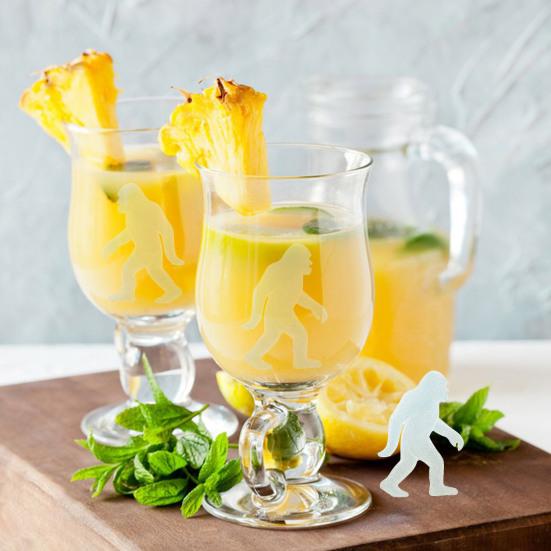 Formička na led ve tvaru Bigfoota 6 dutin Tvar Sasquatche Výrobník ledových kostek na halloweenskou párty Nápoje Čokoláda Mýdlo Bez BPA Strašidelné formičky na máslové kostky