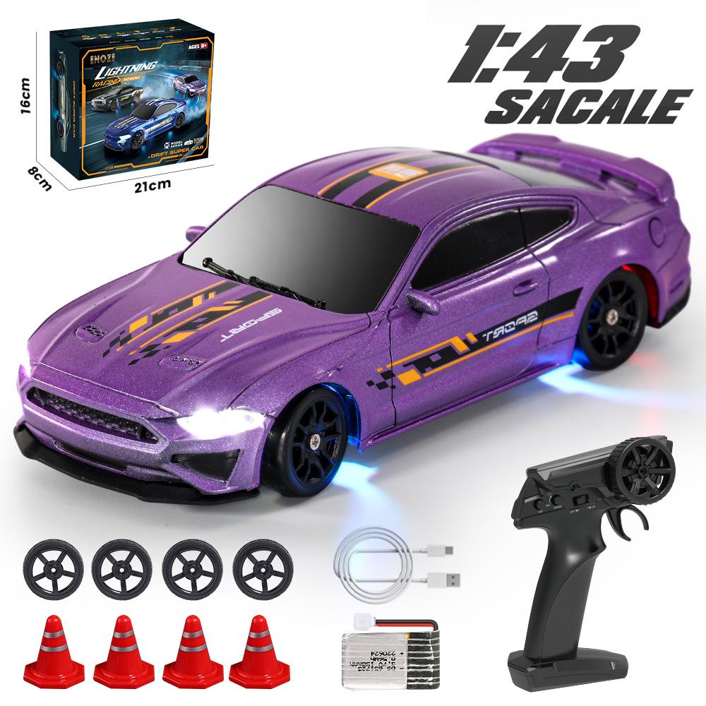 1:43 Remote Control High-Speed Drift Racing Car with Metal Chassis