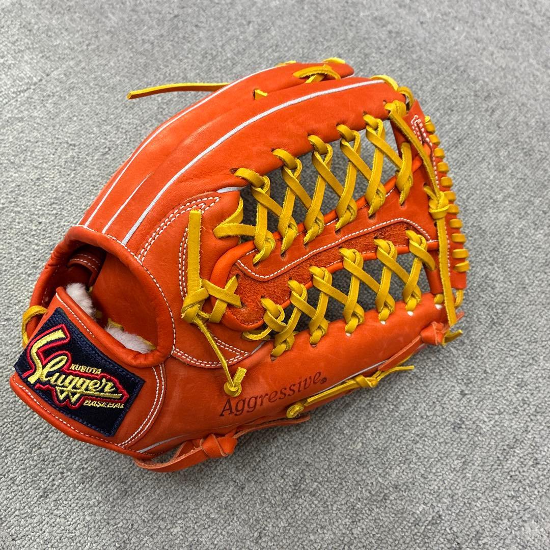 Used Kubota Slugger Soft Ball Gloves KSN-SPF