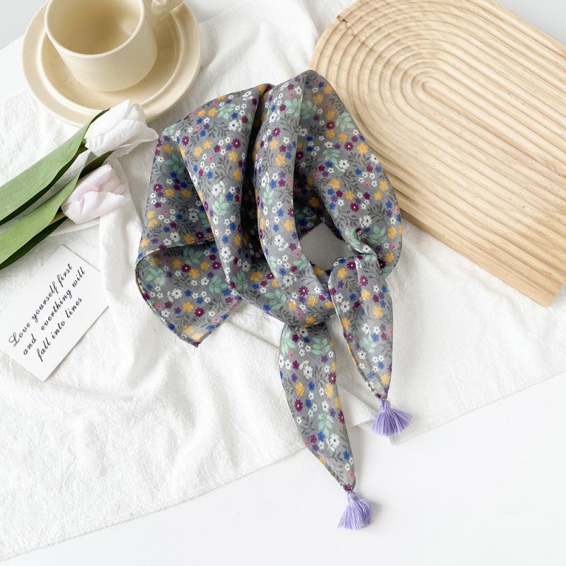 Small Fresh And Sweet Silk Scarf Square Scarf High-End Cute Style With Cotton And Linen Small Square Scarf Women'S Scarf Fringed Pendant