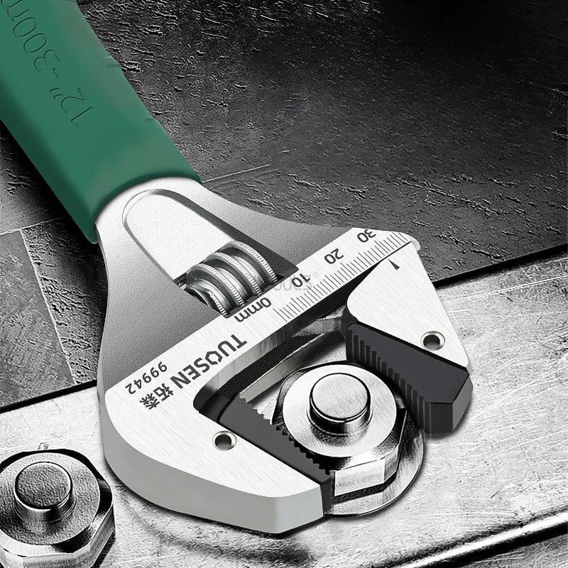 Adjustable Universal Wrench - Carbon Steel Electroplated with Durable Plastic Handle (Durable, High-Strength Hand Tool for Car)