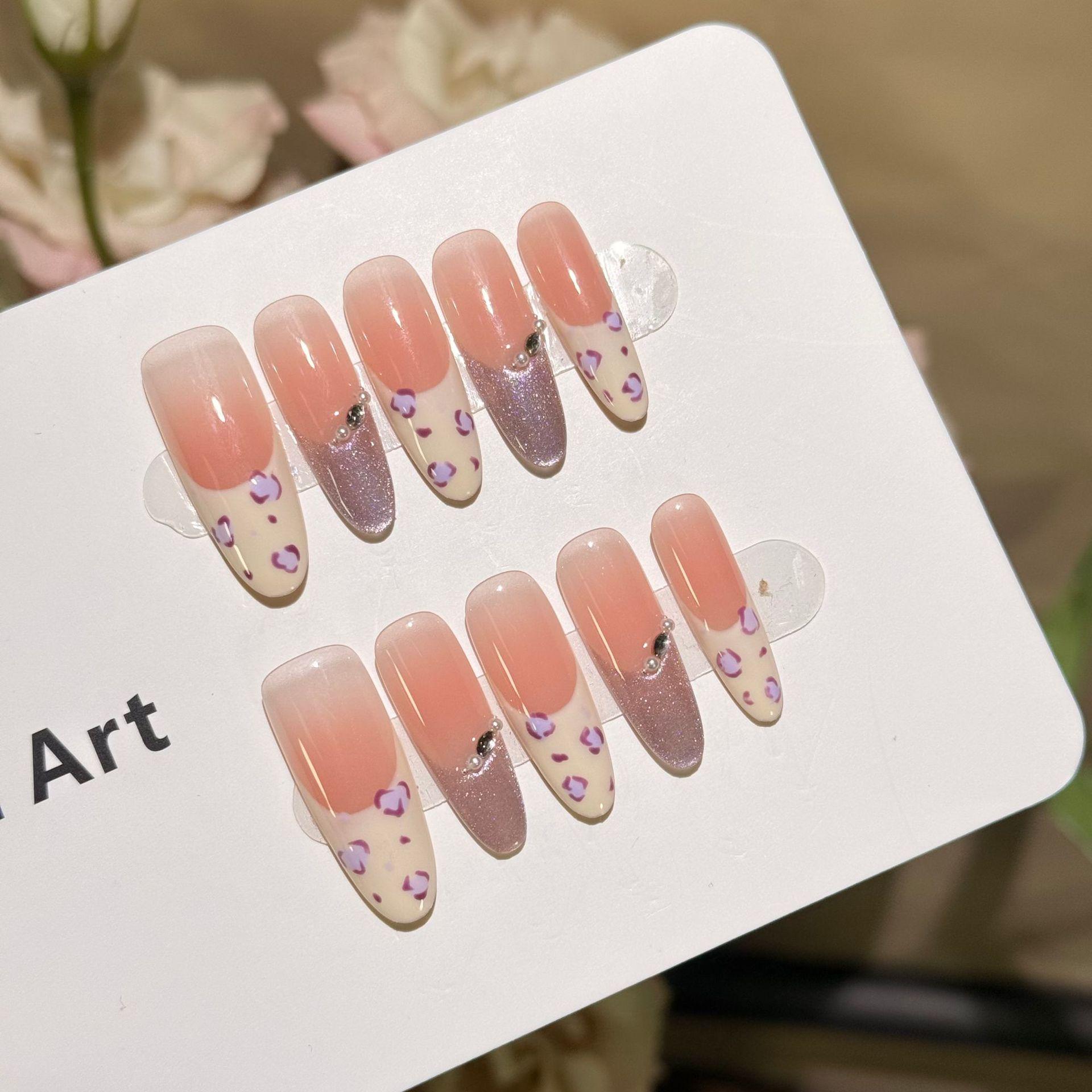 

400 Oval Milk Color French Leopard Print Taro Purple Cat Eye Handmade Wearable Nails Model M
