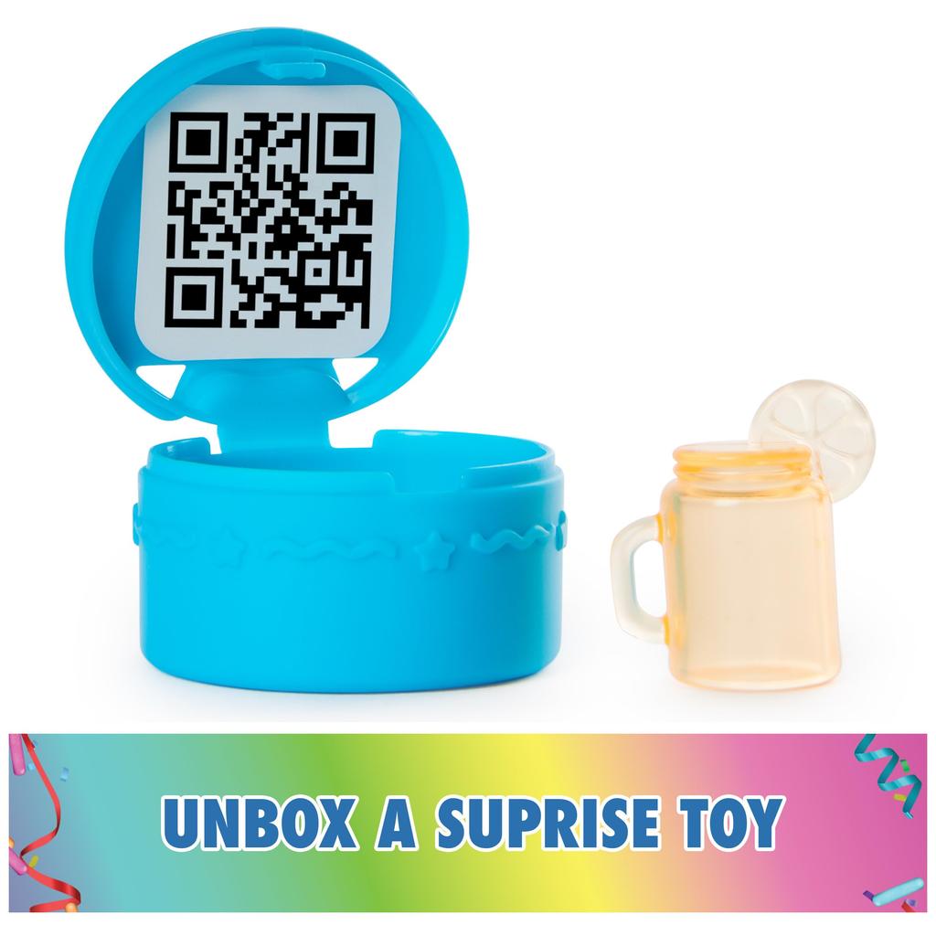 Gabby Dollhouse, Cake Fruit Smoothie Balcony Playset, 8 Toy Figures, Dollhouse Accessories & Sensory Play, Kids Toy for Girls & Boys Ages 3+