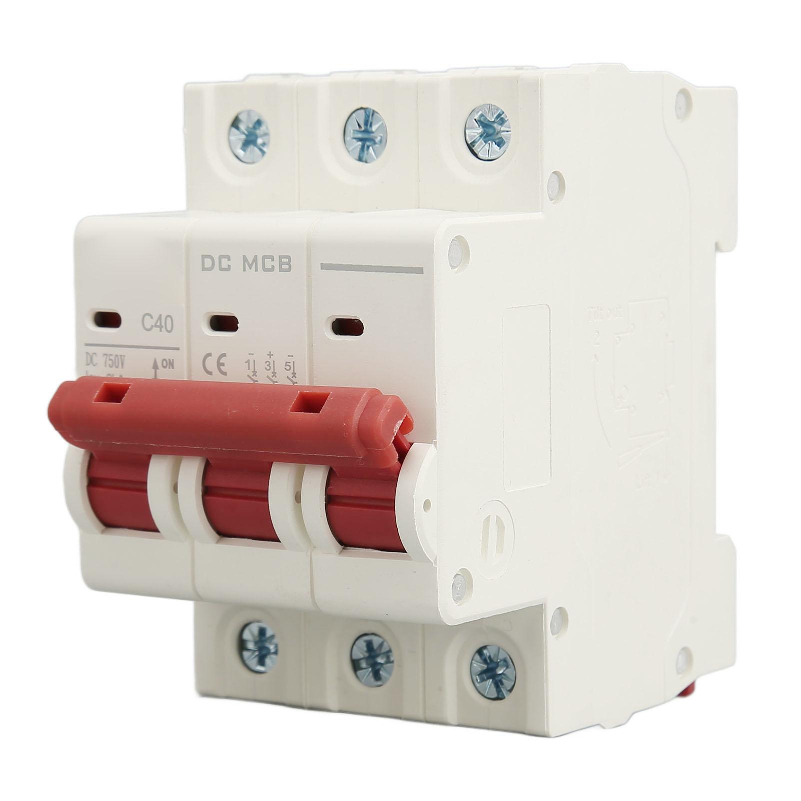 

3P DC Circuit Breaker 6KA Breaking Capacity Overload Short Circuit Protection Air Switch for Solar PV System 40A 750V