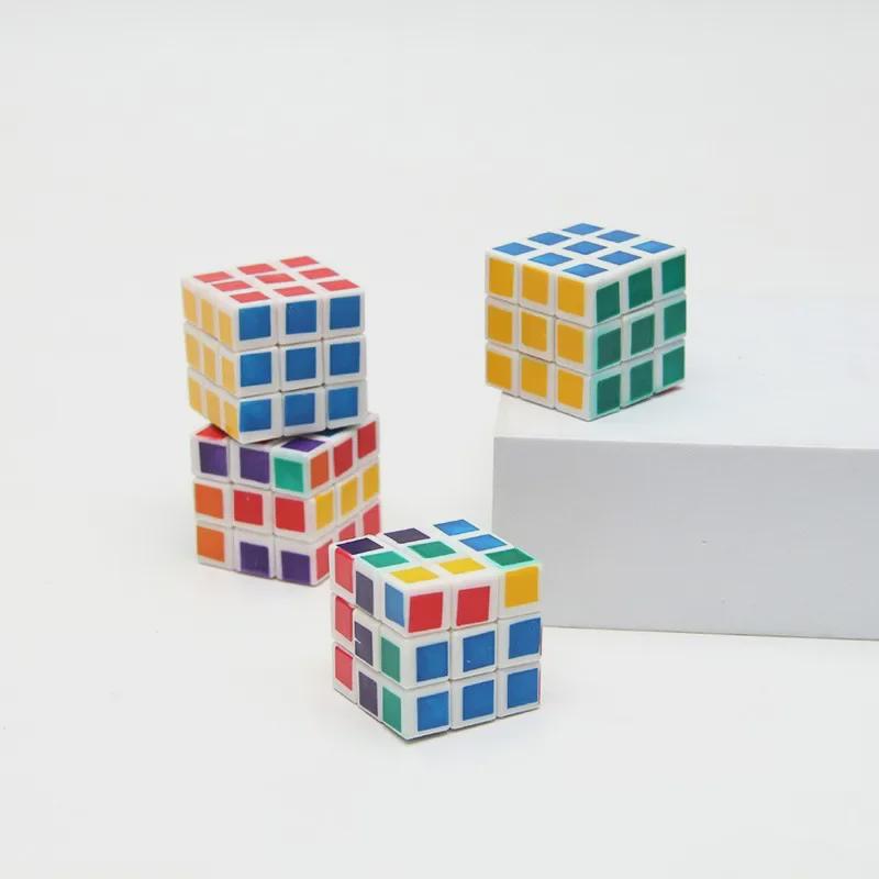 3D Geometry Fingertip Magic Cube Puzzle - Second To Fourth Order Rotating Stress-Relief Toy