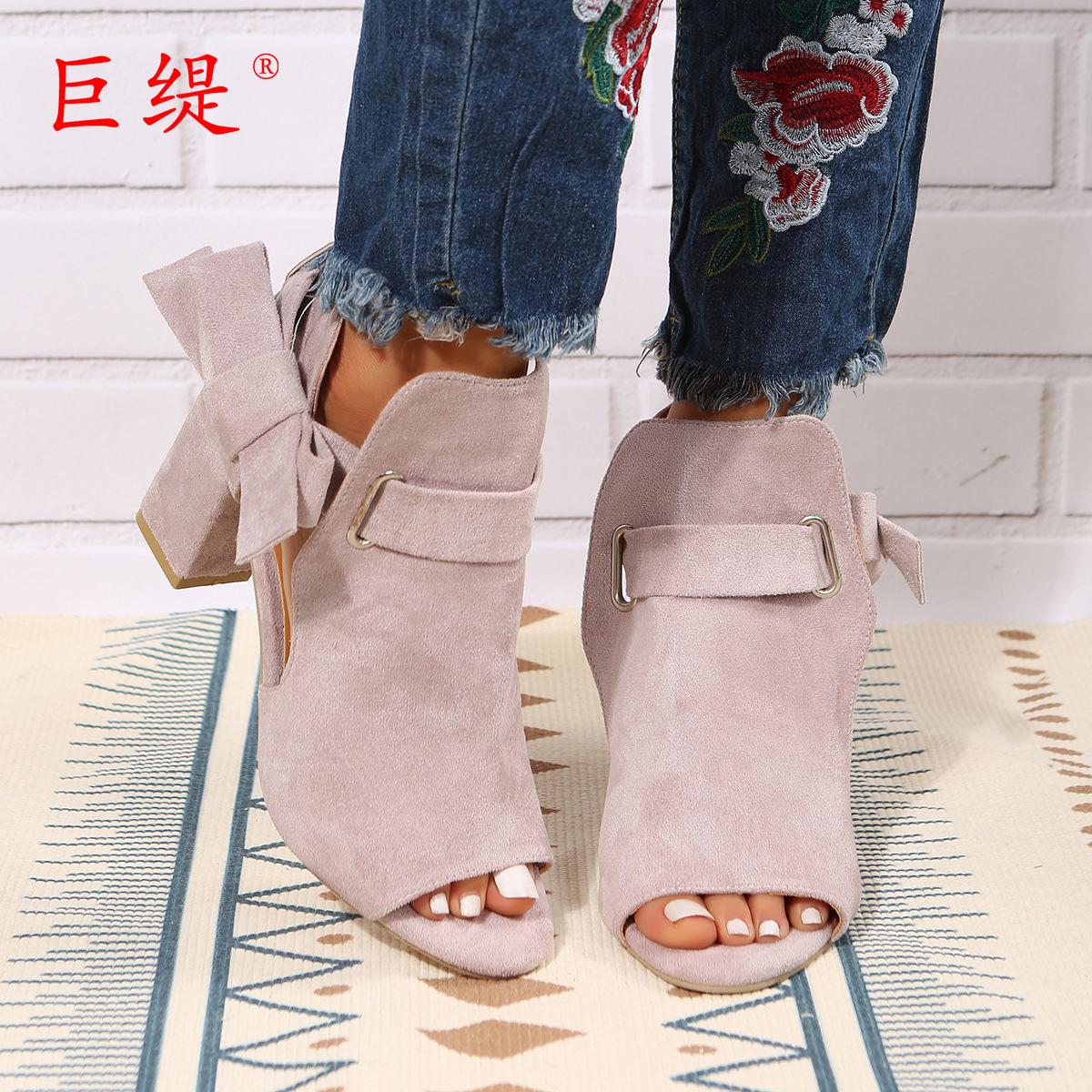 

2025 весна и лето новые босоножки на высоком каблуке с рыбьим ртом модные женские босоножки большого размера на толстом каблуке 43 серый