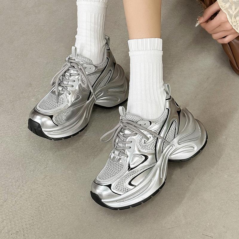 Platform dad shoes spring and autumn new breathable super fire ins trendy European casual sports shoes
