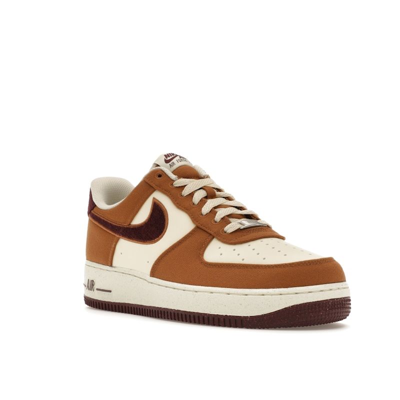 Nike Air Force 1 07 LV8 Notebook Doodle Pack - Lys britisk tan Herresneakers Brun Kokosmelk Gummi-Mørk-Brun FQ8713-200