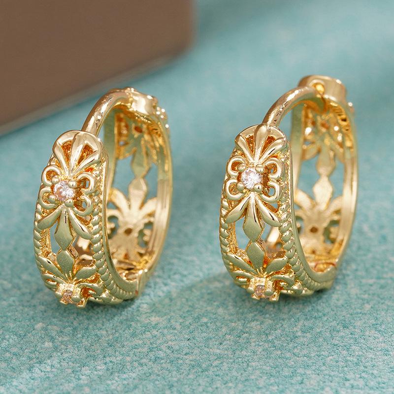 

1 Pair, Stylish, Inlaid with Synthetic Zircon, Hollow Flower Earrings золотой